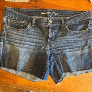 American Eagle Outfitters stretch size 12